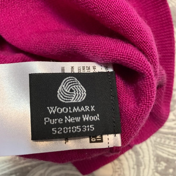 Uniqlo women sweater 100% wool - Picture 7 of 8